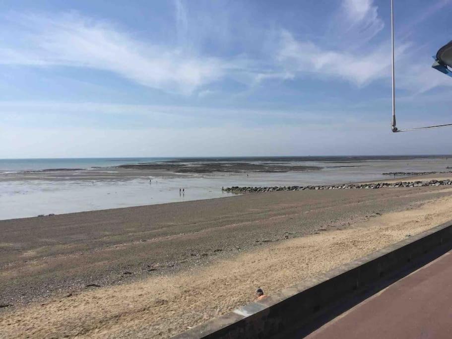 Les Iles Vue Sur Mer Agon-Coutainville Exterior photo